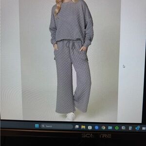 Gray Quilted Lounge Set